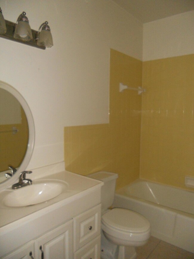 870 N Cocoa Blvd unit 1, Cocoa, FL 32922 - photo 6