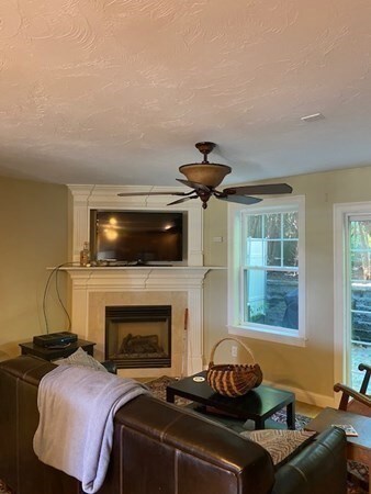 30 Johnson St unit 1, Worcester, MA 01604 - photo 7