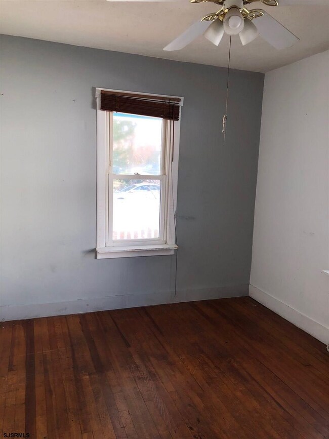 808 Maple Ave, Linwood, NJ 08221 - photo 3