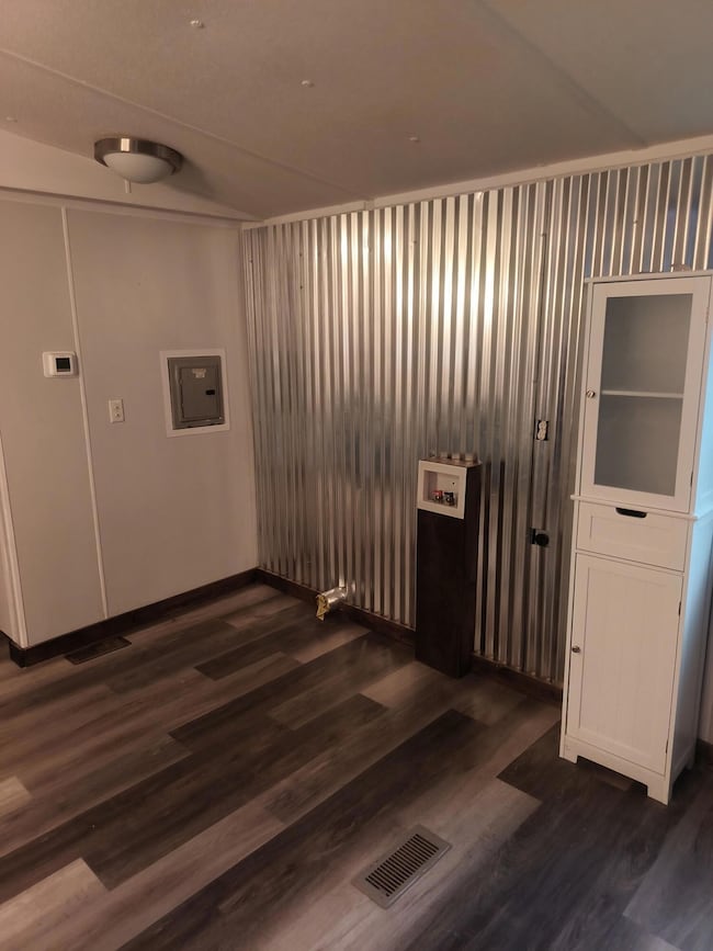 2805 Wapakoneta Ave unit 14, Sidney, OH 45365 - photo 2