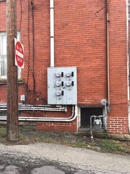 141 W Greene St, Waynesburg, PA 15370 - photo 4