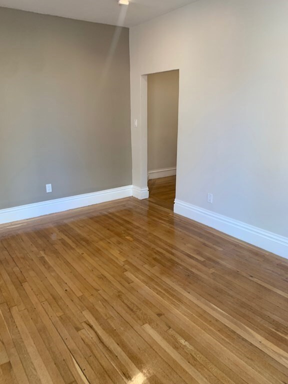 107 Jersey St unit 11, Boston, MA 02215 - photo 2