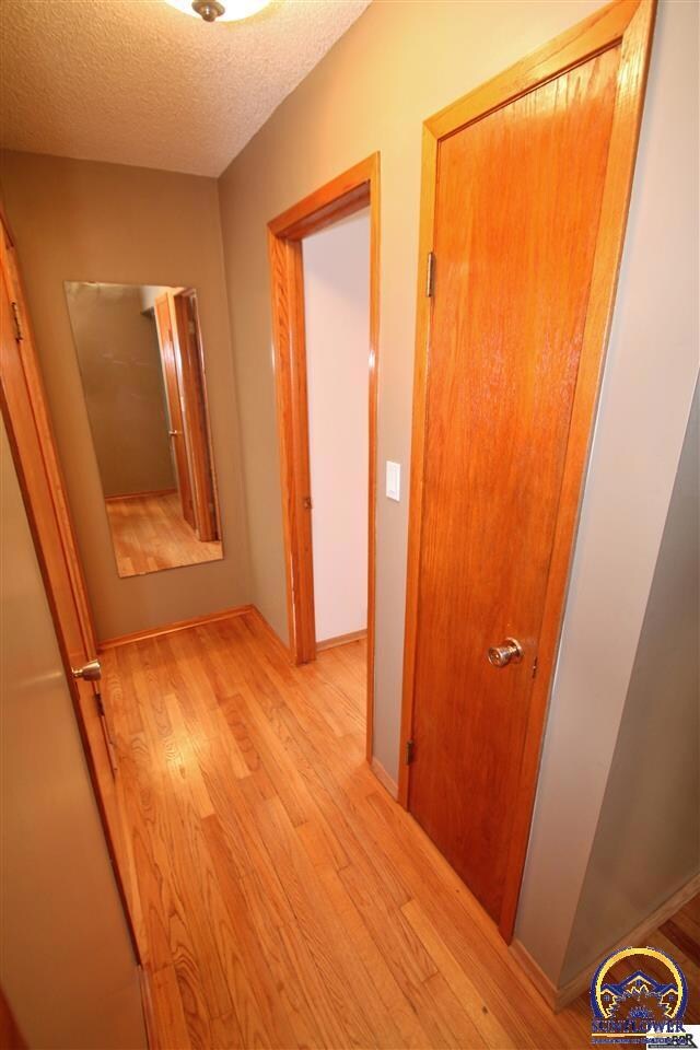 206 E 1st St, Hoyt, KS 66440 - photo 5