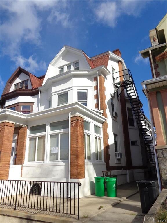 227 N 17th St, Allentown, PA 18104 - photo 2