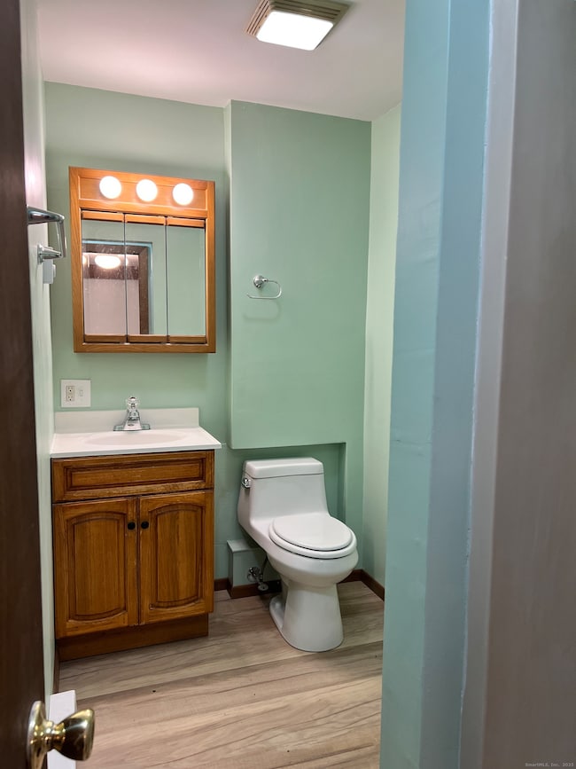 227 Danbury Rd unit D, New Milford, CT 06776 - photo 5