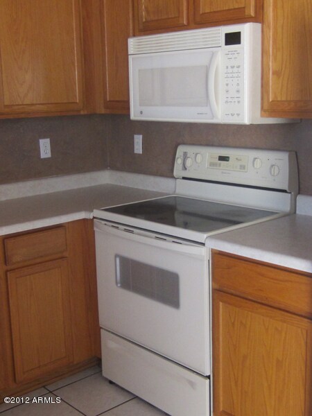 range_oven_microwave