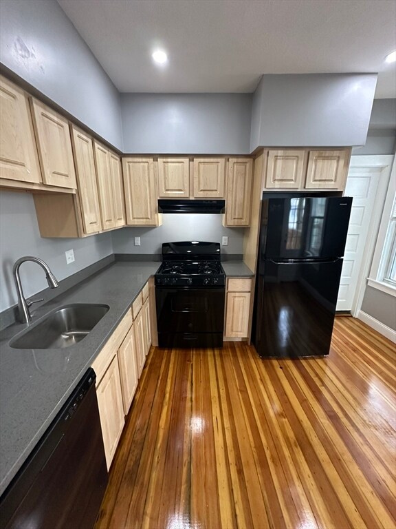 4 Sumner Square unit 3, Dorchester, MA 02125 - photo 5