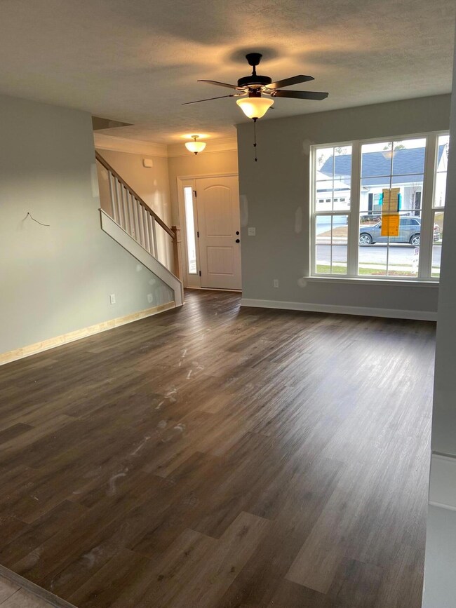 lot 8Z Greatroom