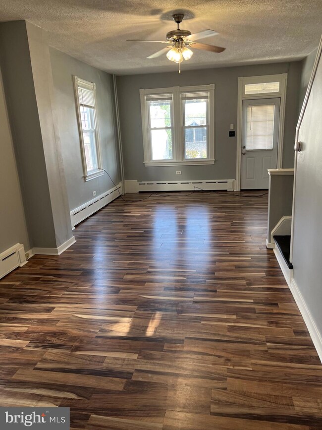 36 2nd St, Reading, PA 19607 - photo 3