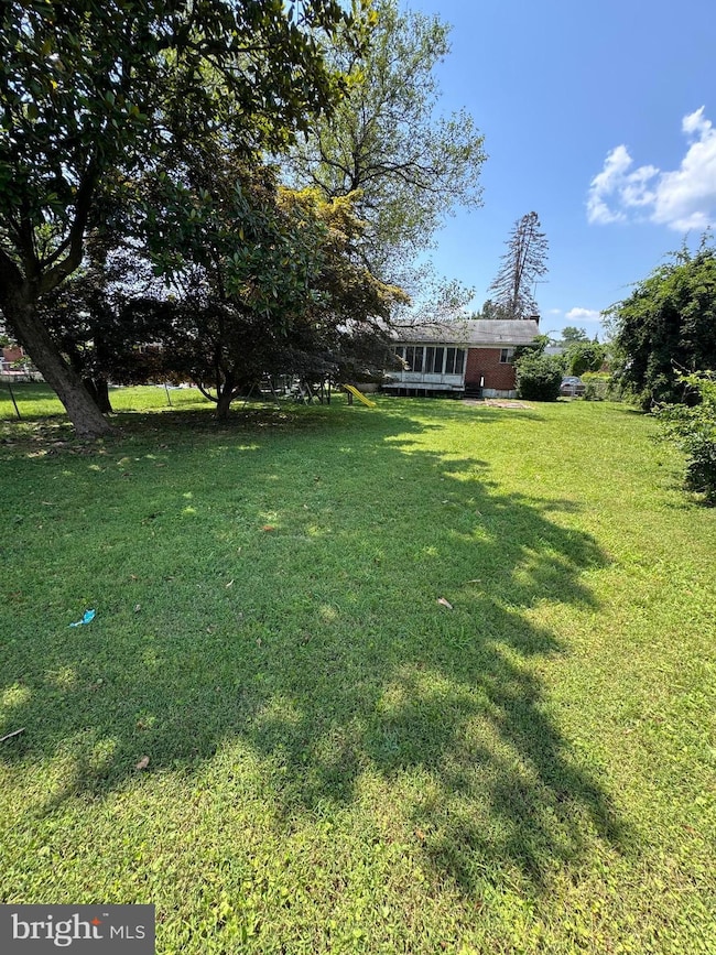 3729 Offutt Rd, Randallstown, MD 21133 - photo 4