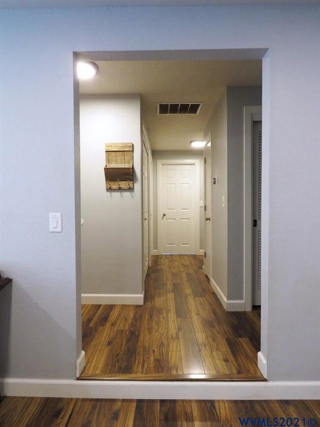 655 Valleywood Dr SE, Salem, OR 97306 - photo 6