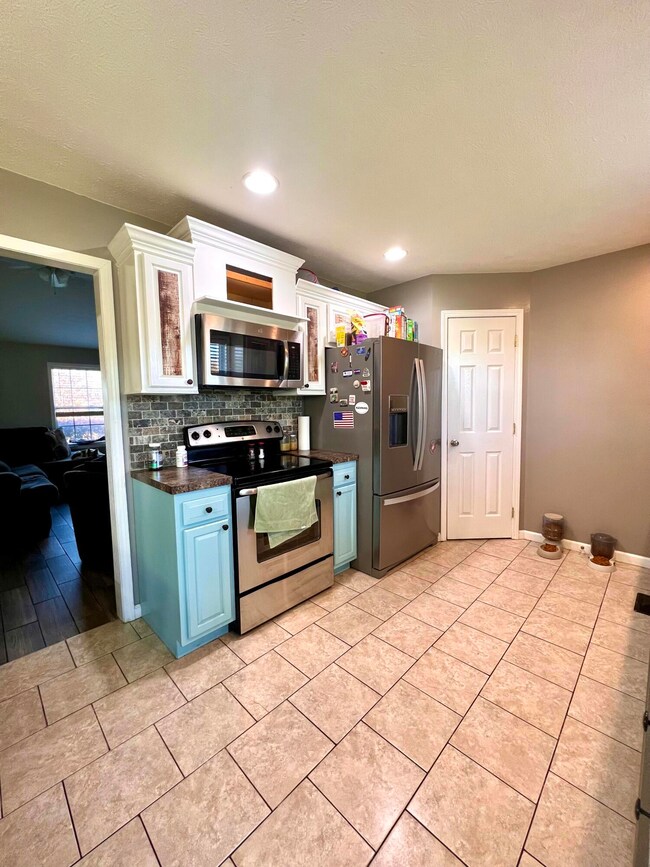 1529 Normans Camp Rd, Harrodsburg, KY 40330 - photo 6