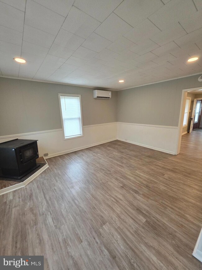 28851 L Q Powell Rd, Marion Station, MD 21838 - photo 7