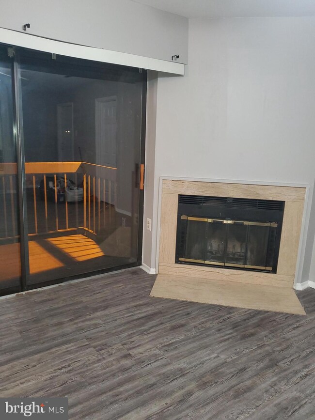 118 Mountain Rd unit 2B, Glen Burnie, MD 21060 - photo 5