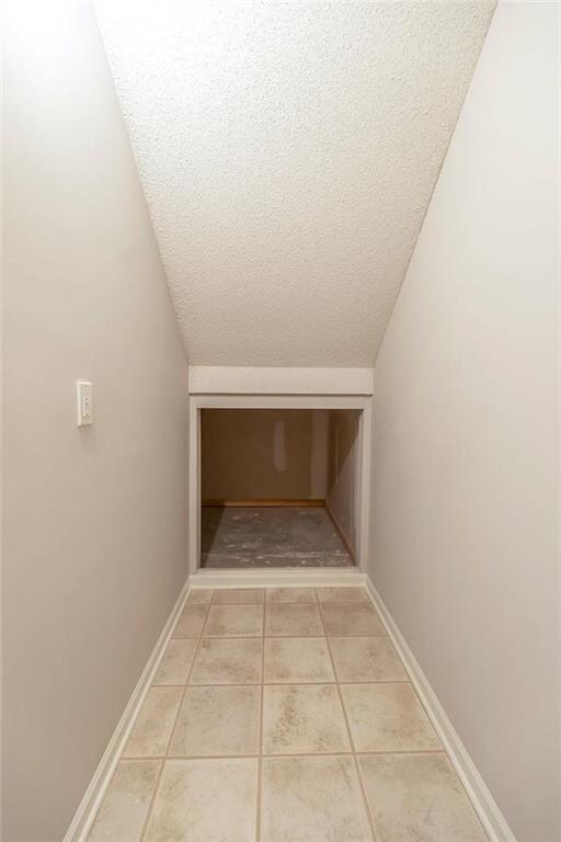 7514 Mccoy St, Shawnee, KS 66227 - photo 4