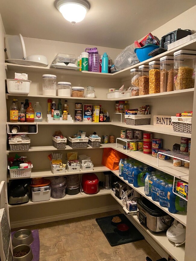 16107 Tibet Rd, Friendswood, TX 77546 - photo 7