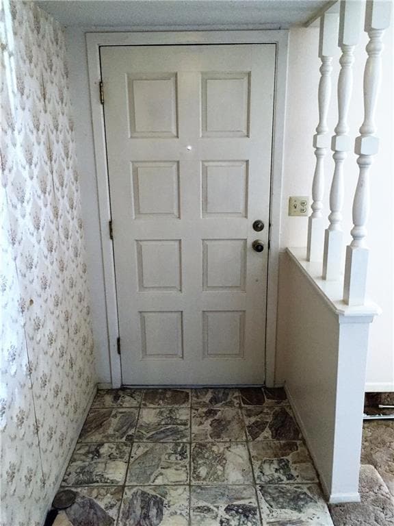 10621 Brian Mooney Ave, El Paso, TX 79935 - photo 5