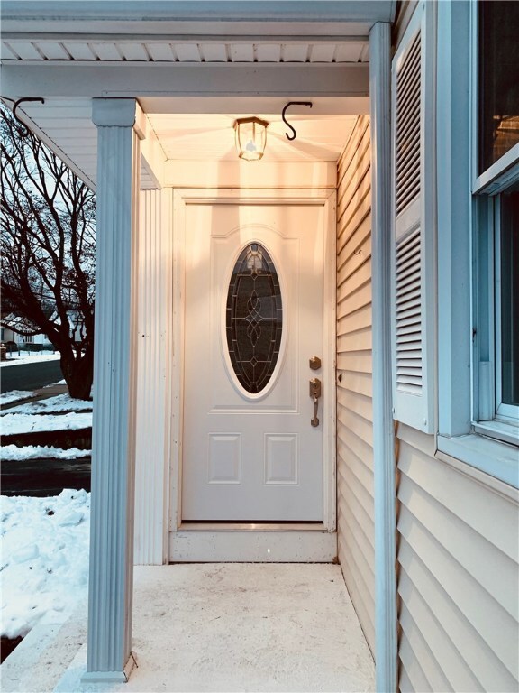 54 Mink Rd, Providence, RI 02908 - photo 4