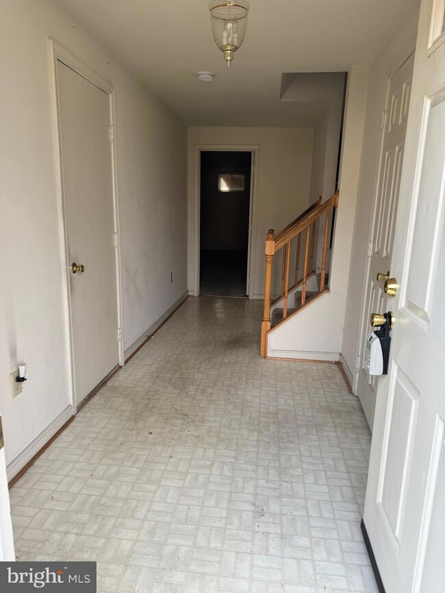 402 Fair Oaks Ave, Stafford, VA 22554 - photo 5