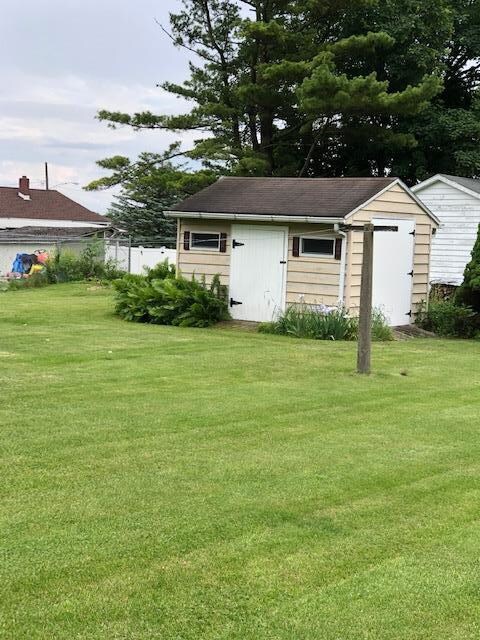 331 Pearl St, Bath, PA 18014 - photo 5