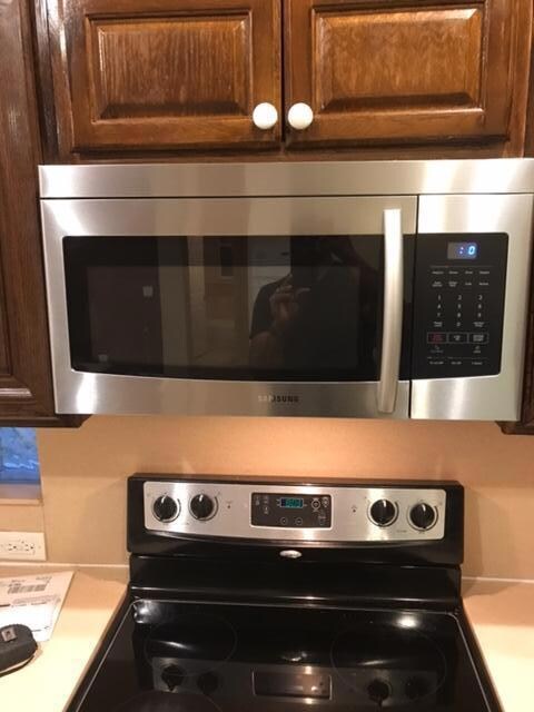 1020 Center Stone Ln, Riviera Beach, FL 33404 - photo 7