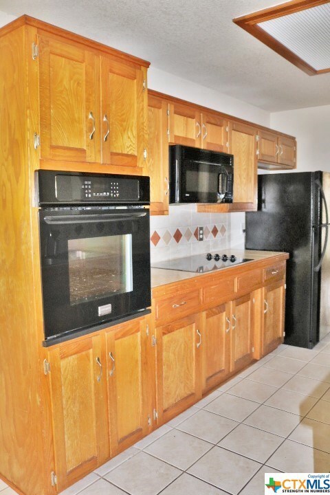 1406 Cardinal Trail, Copperas Cove, TX 76522 - photo 5