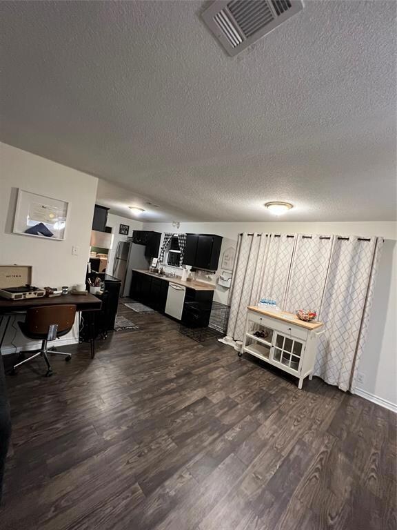 1910 Joslin St, Cleburne, TX 76033 - photo 7