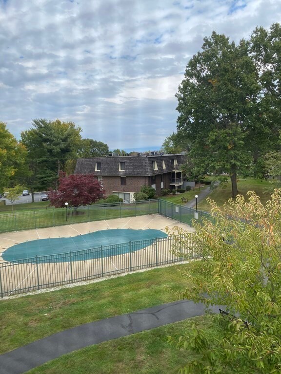 4700 N Main St unit 2K, Fall River, MA 02720 - photo 3