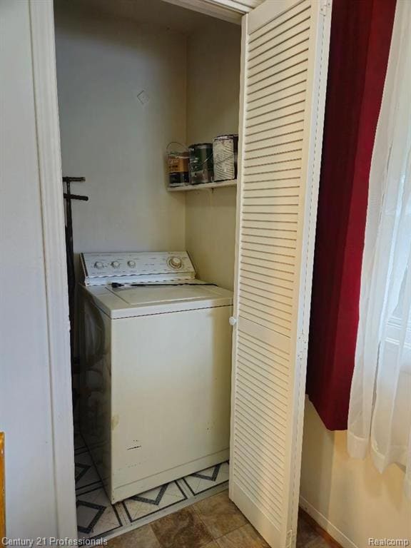 2829 Batavia Ct, Westland, MI 48186 - photo 6