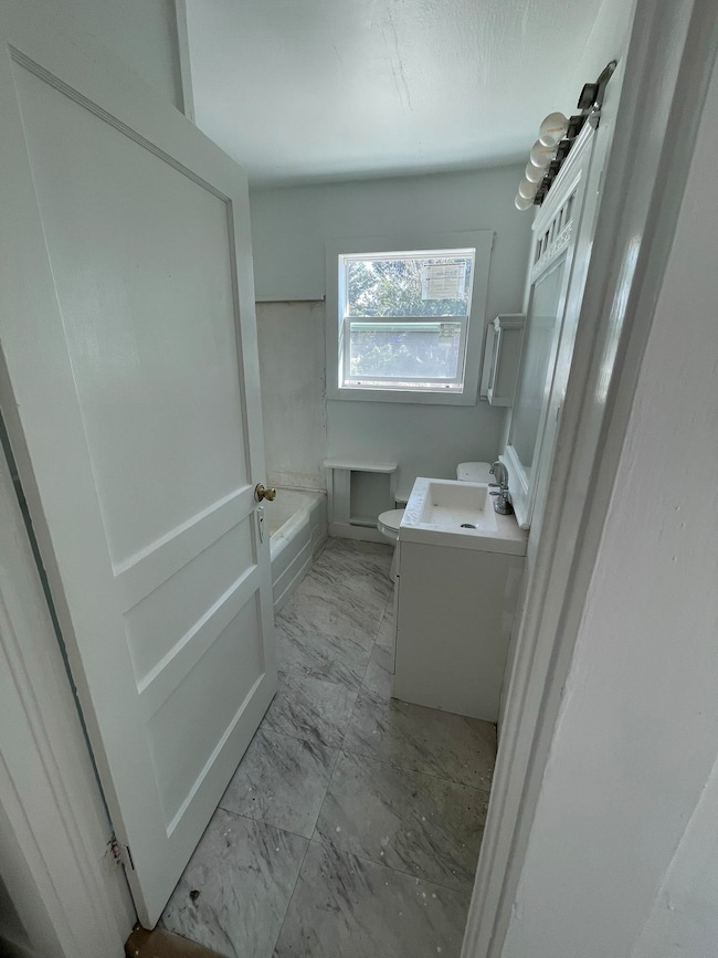 1239 Goode St, Houma, LA 70360 - photo 5