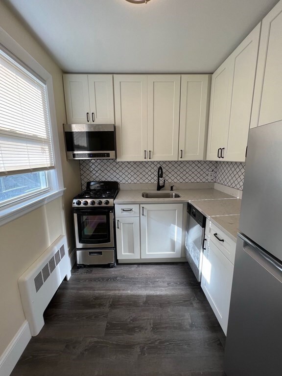 87 Winthrop Shore Dr unit 2, Winthrop, MA 02152 - photo 2