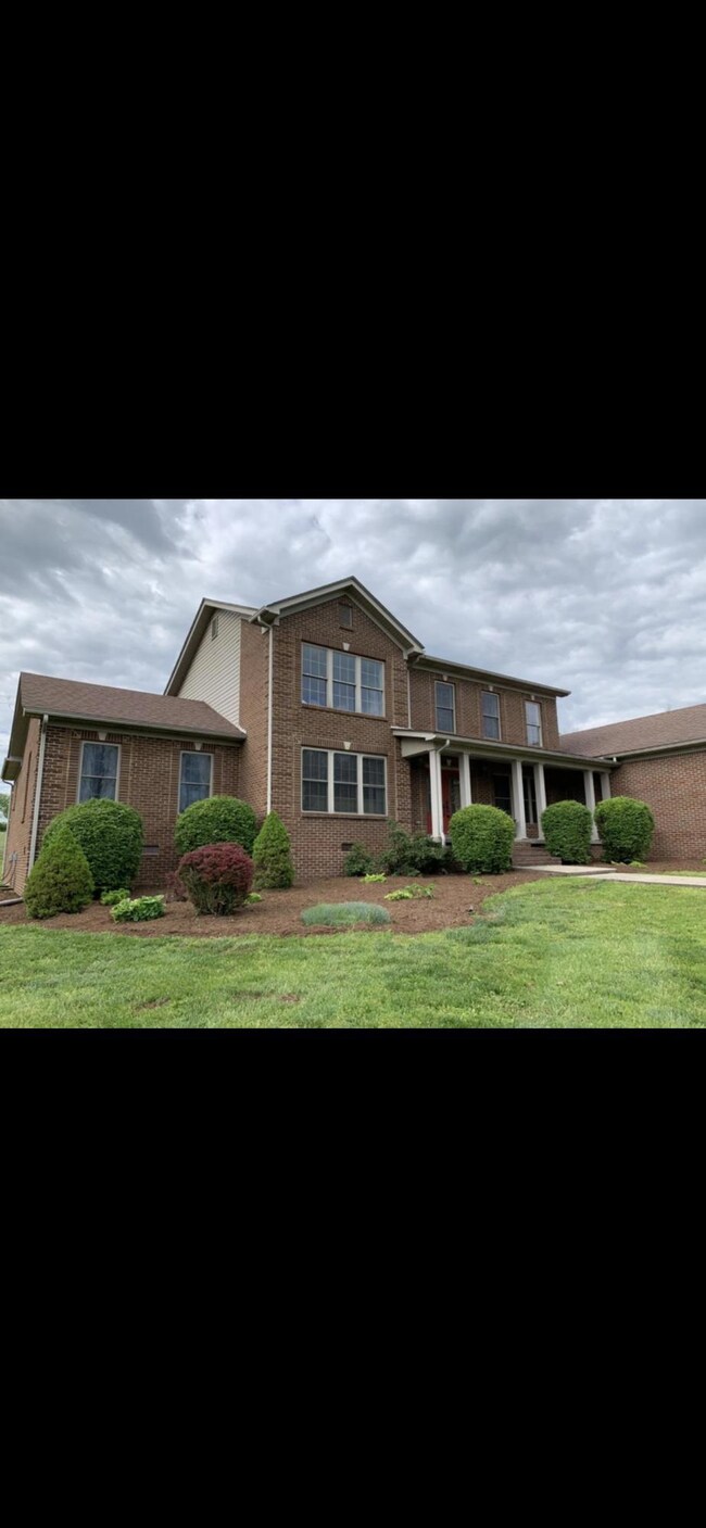 190 Gwinn Island Rd, Danville, KY 40422 - photo 3