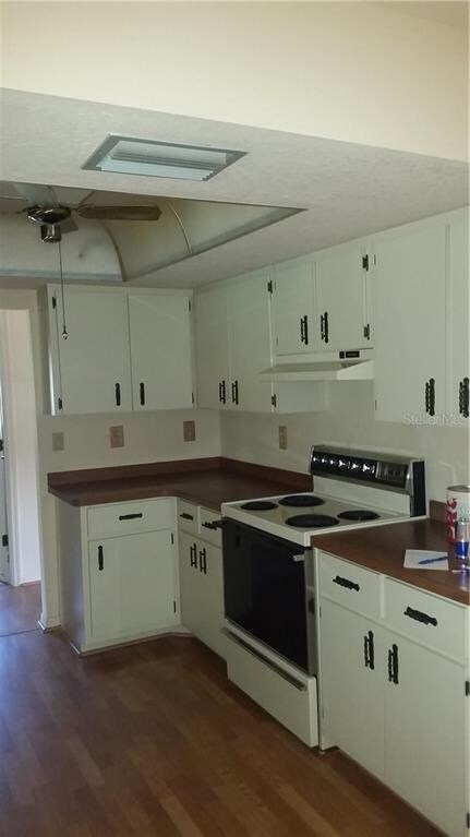 1137 Fleetwood Dr NW, Port Charlotte, FL 33948 - photo 2