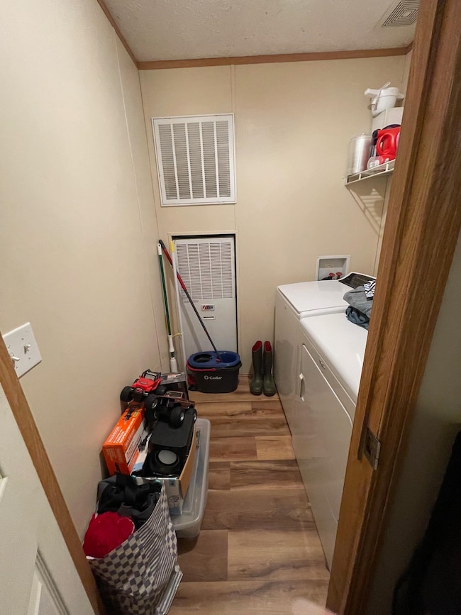 10738 Phillips Store Rd, Broadway, VA 22815 - photo 4