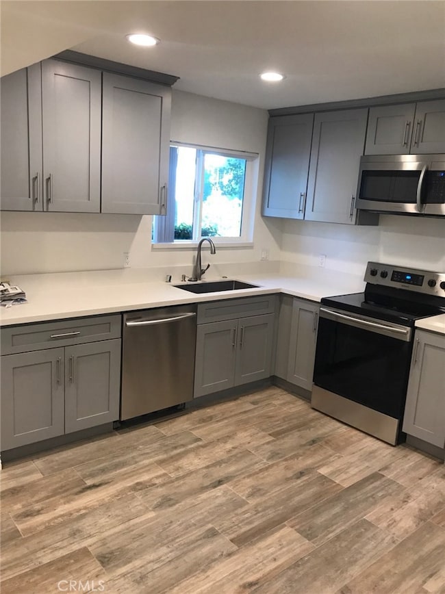 10210 Oklahoma Ave unit B, Chatsworth, CA 91311 - photo 5