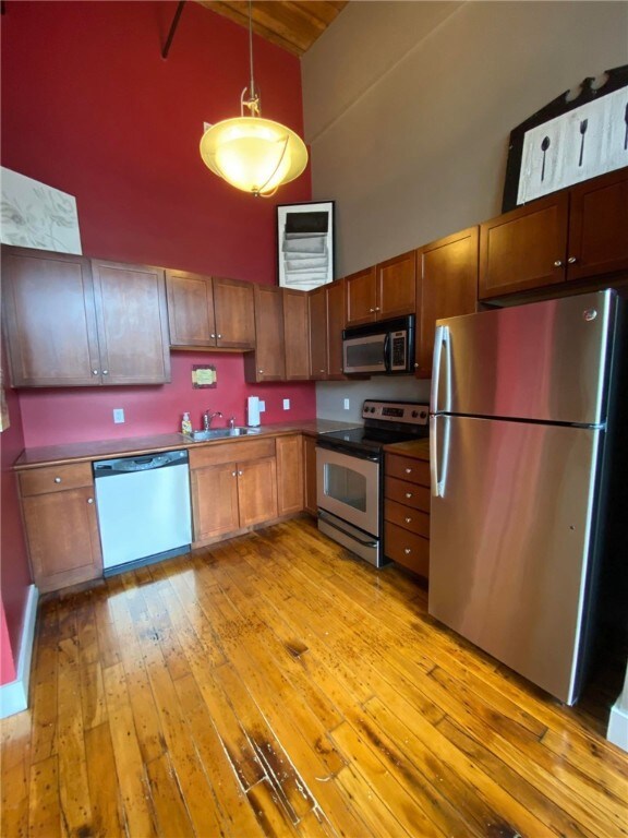180 Allen St unit 205, Woonsocket, RI 02895 - photo 7