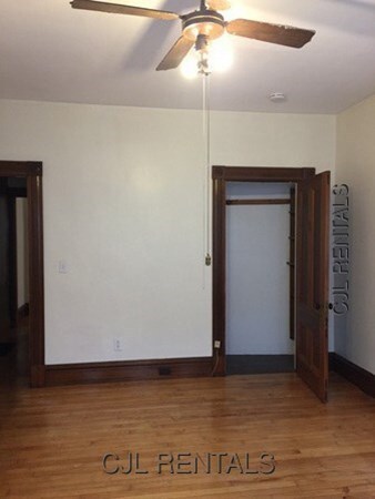 105 Chestnut St unit 1, Waltham, MA 02453 - photo 5