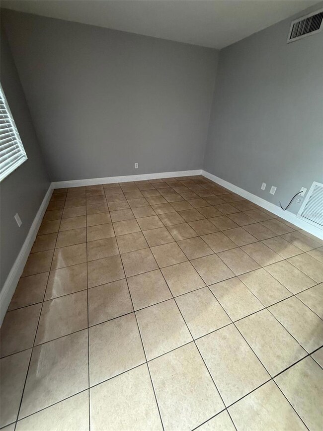 unlisted-address, Clearwater, FL 33755 - photo 5