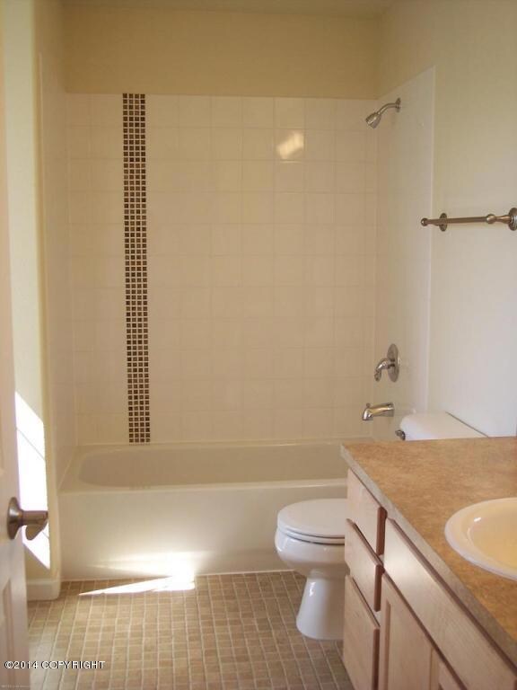 DP 25 - main bath