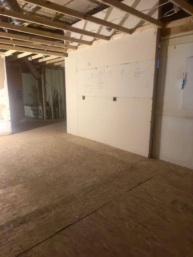 218 W Stephenson St, Freeport, IL 61032 - photo 5