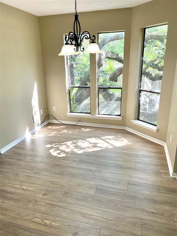 106 Valley Cir, Weatherford, TX 76086 - photo 7