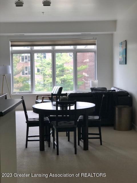 Dining room 1