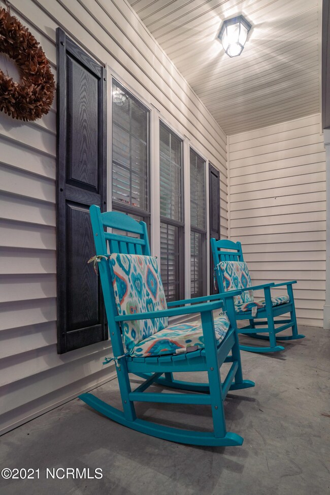 649 Stillwater Dr, Winterville, NC 28590 - photo 4