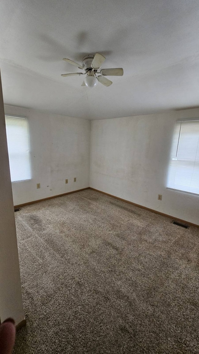 6384 Oakwood Dr unit 10, Fond Du Lac, WI 54937 - photo 7