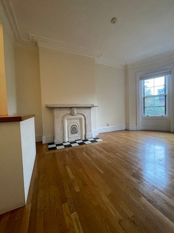 71 Montgomery St unit 2, Boston, MA 02116 - photo 3
