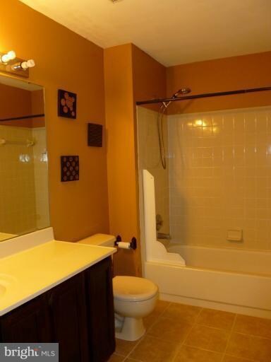 9544 Buttonbush Ct unit 1614D, Manassas, VA 20110 - photo 4