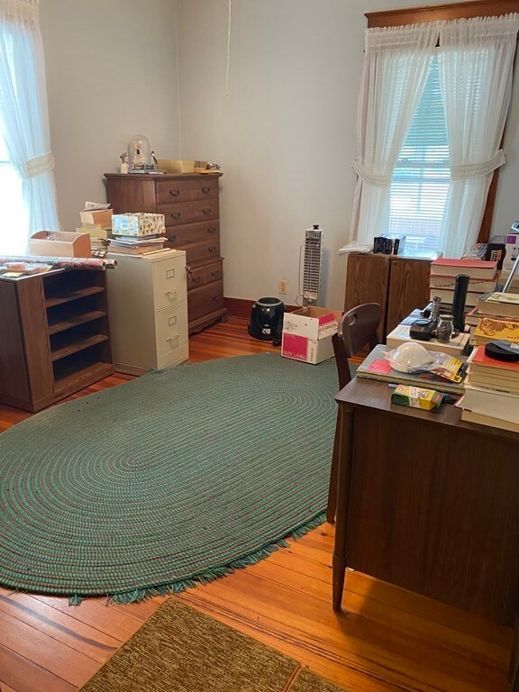 58 Beverly St, Chicopee, MA 01013 - photo 7