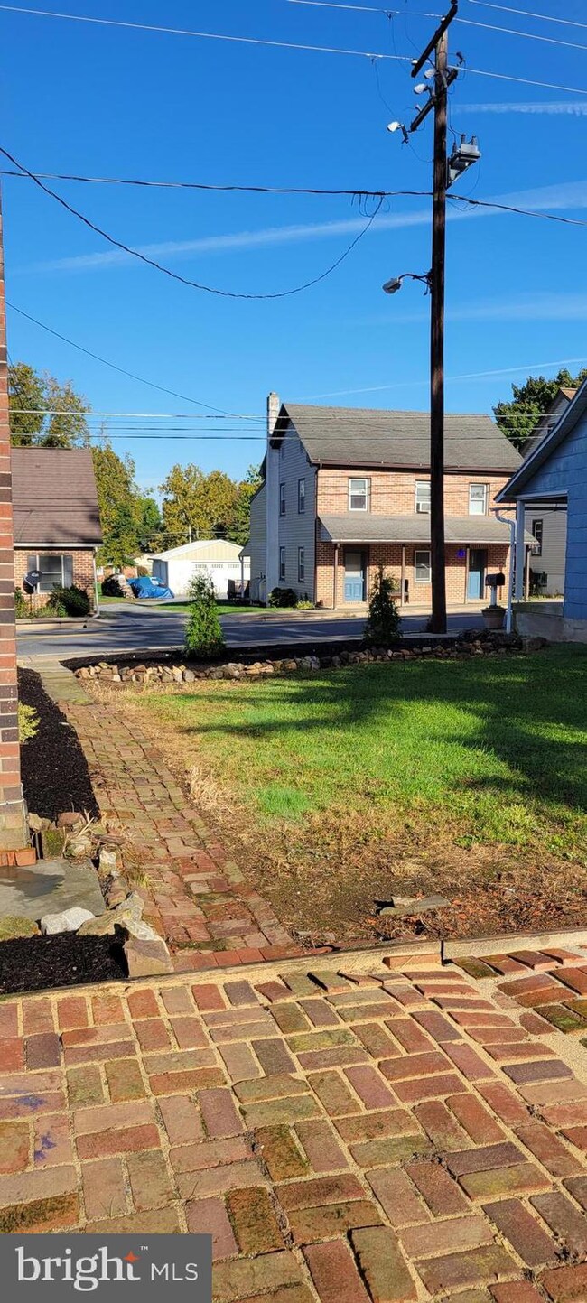 57 N Reamstown Rd, Stevens, PA 17578 - photo 5