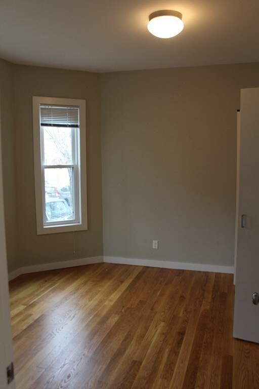 36 Walden St unit 1, Cambridge, MA 02140 - photo 6