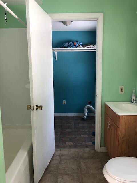 full bath to laundry room